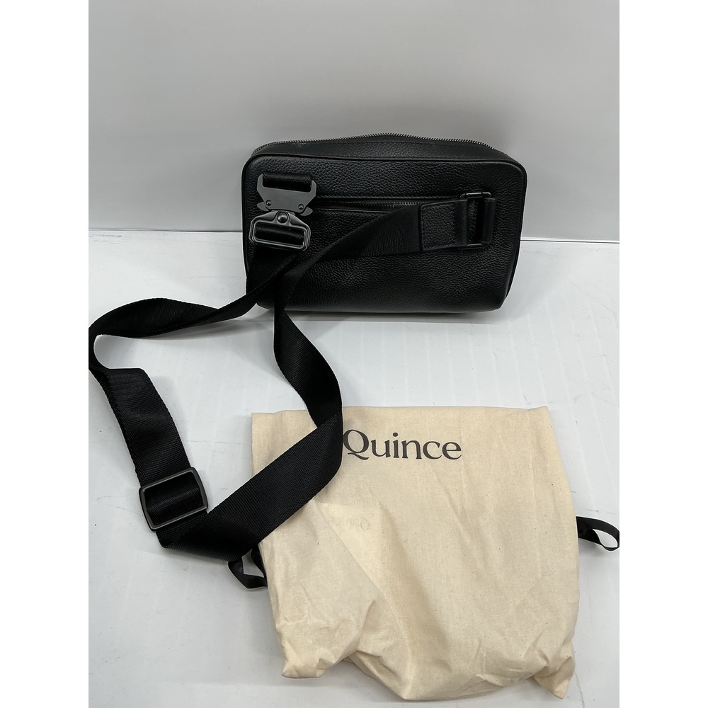 Excursion Italian Leather Sling - Picture 4 of 4
